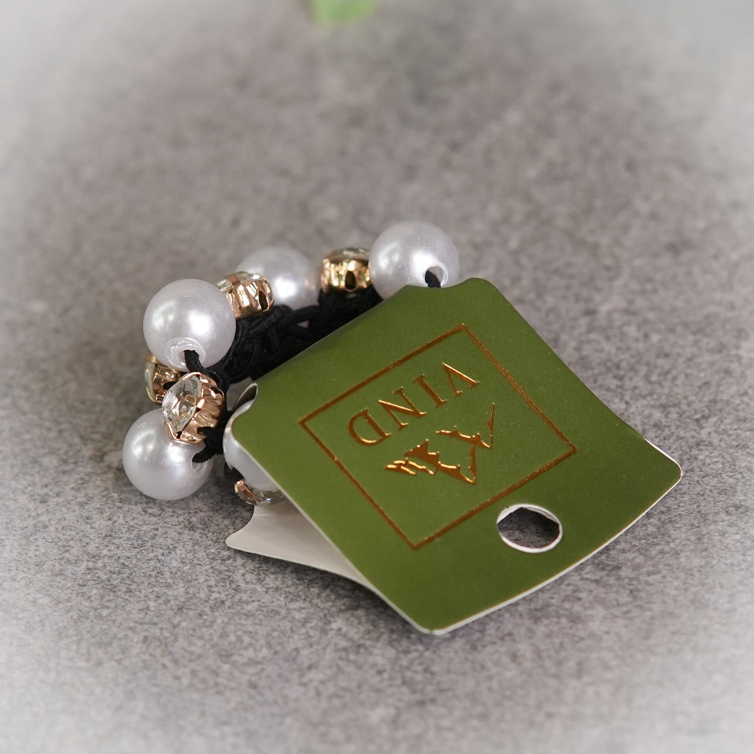 Perlemorssky – sort