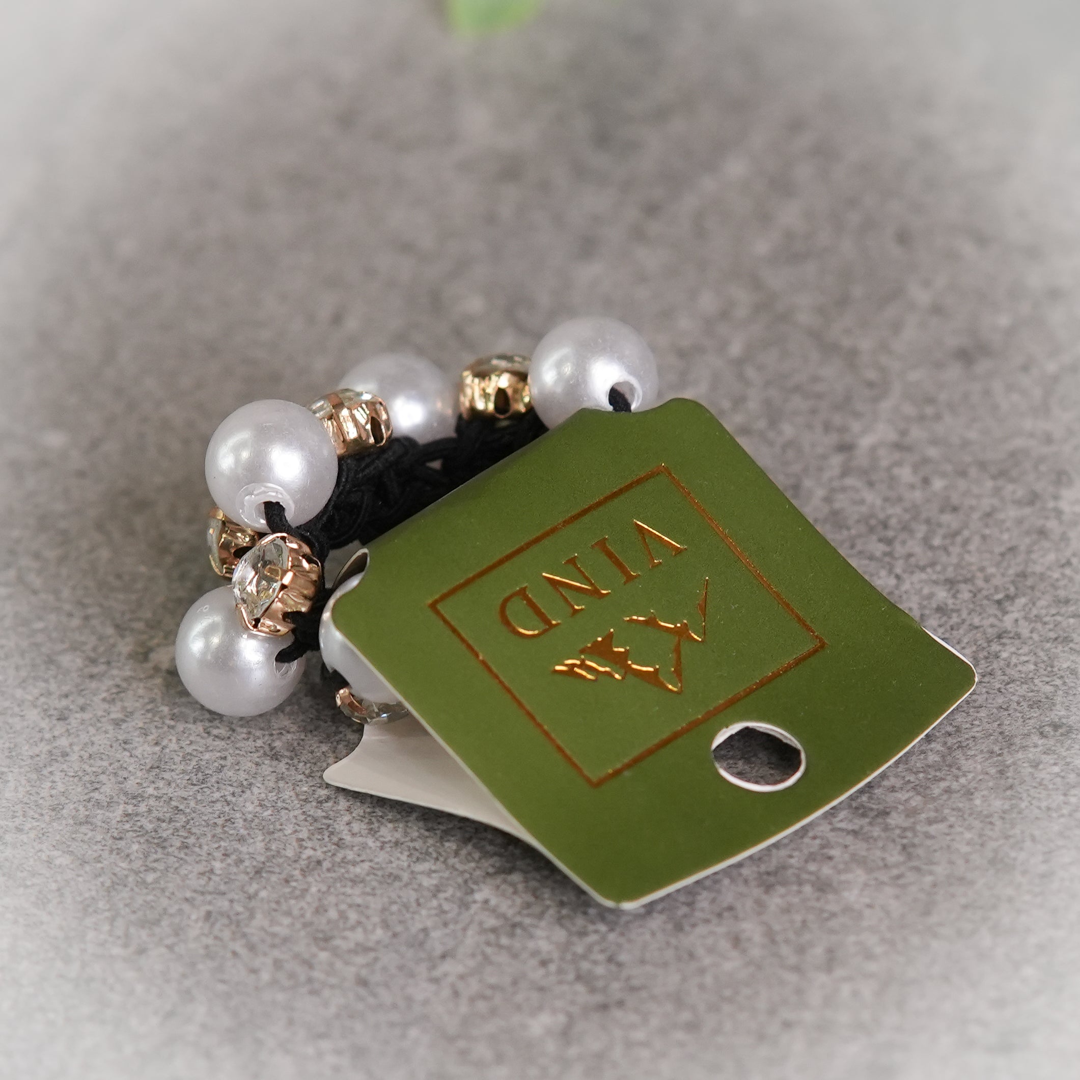 Perlemorssky – sort