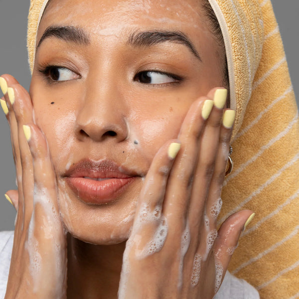 Pha-Bulous Reset Exfoliating Cleanser