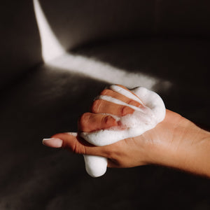 Mousse de Roche Cleanser