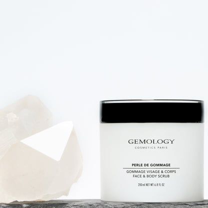 Perle de Gommage Face and Body Scrub