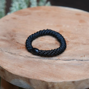 VIND hårstrikk sort